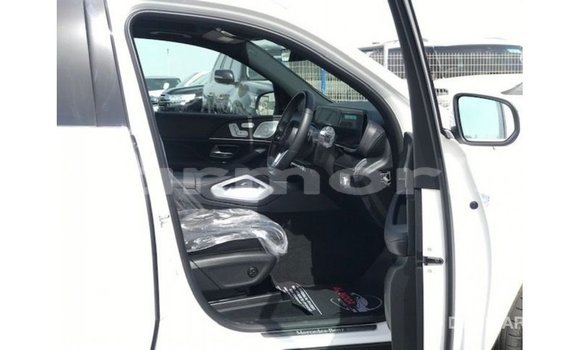 Buy Import Mercedes-Benz GLE White Car in Import - Dubai in Agalega Islands Buy Import Mercedes-Benz GLE White Car in Import - Dubai in Agalega Islands