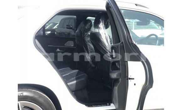 Buy Import Mercedes-Benz GLE White Car in Import - Dubai in Agalega Islands Buy Import Mercedes-Benz GLE White Car in Import - Dubai in Agalega Islands