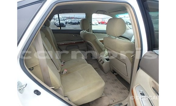 Buy Import Toyota Harrier White Car in Import - Dubai in Agalega Islands Buy Import Toyota Harrier White Car in Import - Dubai in Agalega Islands