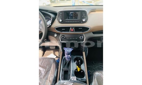 Buy Import Hyundai Santa Fe Green Car in Import - Dubai in Agalega Islands Buy Import Hyundai Santa Fe Green Car in Import - Dubai in Agalega Islands