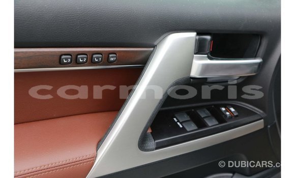 Buy Import Toyota Land Cruiser White Car in Import - Dubai in Agalega Islands Buy Import Toyota Land Cruiser White Car in Import - Dubai in Agalega Islands