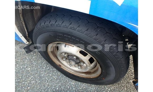 Buy Import Nissan Caravan White Car in Import - Dubai in Agalega Islands Buy Import Nissan Caravan White Car in Import - Dubai in Agalega Islands