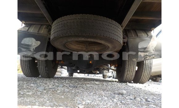 Buy Import Isuzu Rodeo White Car in Import - Dubai in Agalega Islands Buy Import Isuzu Rodeo White Car in Import - Dubai in Agalega Islands