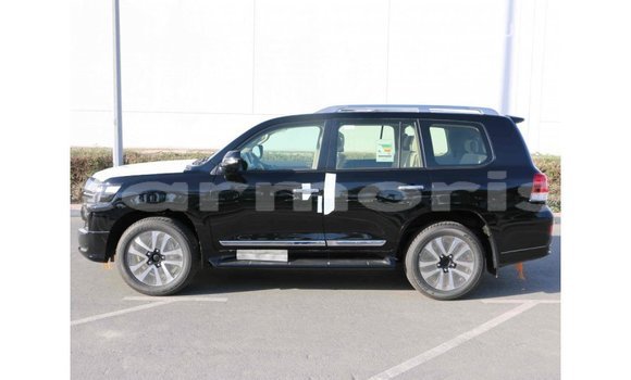 Buy Import Toyota Land Cruiser Black Car in Import - Dubai in Agalega Islands Buy Import Toyota Land Cruiser Black Car in Import - Dubai in Agalega Islands