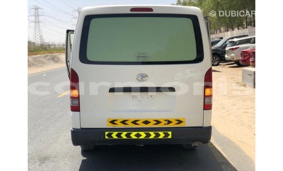 Buy Import Toyota Hiace White Car in Import - Dubai in Agalega Islands Buy Import Toyota Hiace White Car in Import - Dubai in Agalega Islands