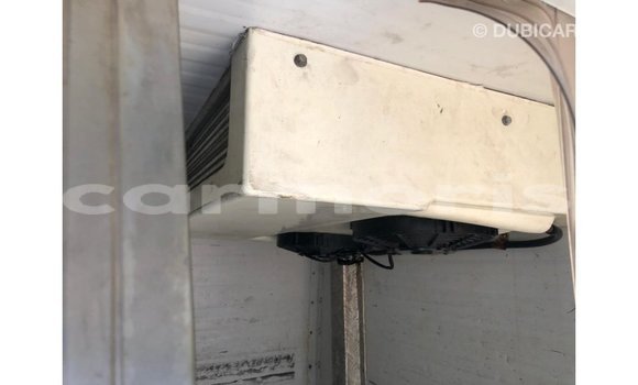 Buy Import Toyota Hiace White Car in Import - Dubai in Agalega Islands Buy Import Toyota Hiace White Car in Import - Dubai in Agalega Islands