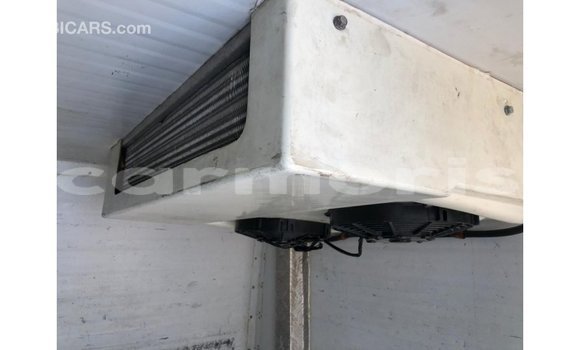 Buy Import Toyota Hiace White Car in Import - Dubai in Agalega Islands Buy Import Toyota Hiace White Car in Import - Dubai in Agalega Islands