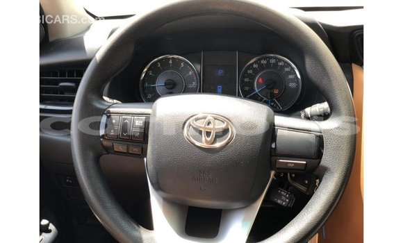 Buy Import Toyota Fortuner White Car in Import - Dubai in Agalega Islands Buy Import Toyota Fortuner White Car in Import - Dubai in Agalega Islands