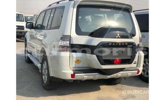 Buy Import Mitsubishi Pajero Black Car in Import - Dubai in Agalega Islands Buy Import Mitsubishi Pajero Black Car in Import - Dubai in Agalega Islands