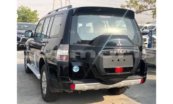 Buy Import Mitsubishi Pajero Black Car in Import - Dubai in Agalega Islands Buy Import Mitsubishi Pajero Black Car in Import - Dubai in Agalega Islands