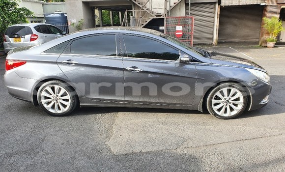 Buy Used Hyundai Sonata Silver Car in Beau Bassin–Rose Hill in Plaines Wilhems District Buy Used Hyundai Sonata Silver Car in Beau Bassin–Rose Hill in Plaines Wilhems District