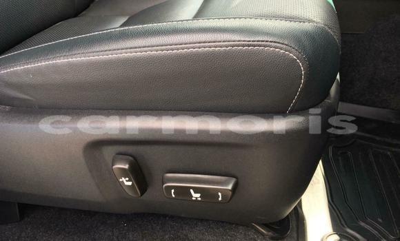 Buy Used Toyota Hilux White Car in Tamarin in Black River District Buy Used Toyota Hilux White Car in Tamarin in Black River District