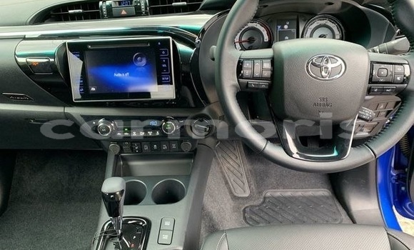Buy Used Toyota Hilux Blue Car in Tamarin in Black River District Buy Used Toyota Hilux Blue Car in Tamarin in Black River District
