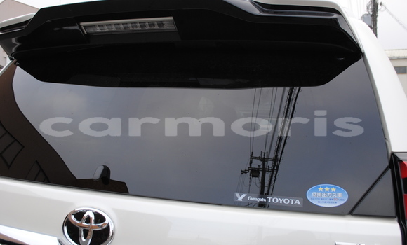 Buy Used Toyota Land Cruiser Prado White Car in Tamarin in Black River District Buy Used Toyota Land Cruiser Prado White Car in Tamarin in Black River District