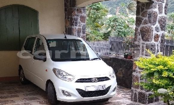 Acheter Occasion Voiture Hyundai i10 Blanc à Creve Coeur, Pamplempousses Acheter Occasion Voiture Hyundai i10 Blanc à Creve Coeur, Pamplempousses