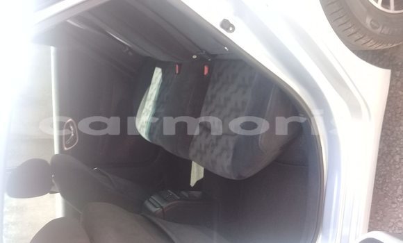 Acheter Occasion Voiture Toyota Sera Gris à Triolet, Pamplempousses Acheter Occasion Voiture Toyota Sera Gris à Triolet, Pamplempousses