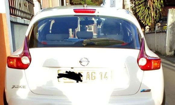 Buy Used Nissan Juke White Car in Curepipe in Plaines Wilhems District Buy Used Nissan Juke White Car in Curepipe in Plaines Wilhems District