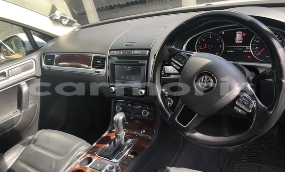 Buy Used Volkswagen Touareg White Car in Port Louis in Port Louis District Buy Used Volkswagen Touareg White Car in Port Louis in Port Louis District
