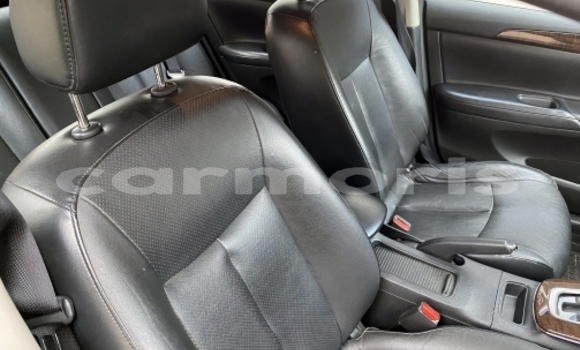 Buy Used Nissan Sentra Red Car in Vacoas–Phoenix in Plaines Wilhems District Buy Used Nissan Sentra Red Car in Vacoas–Phoenix in Plaines Wilhems District