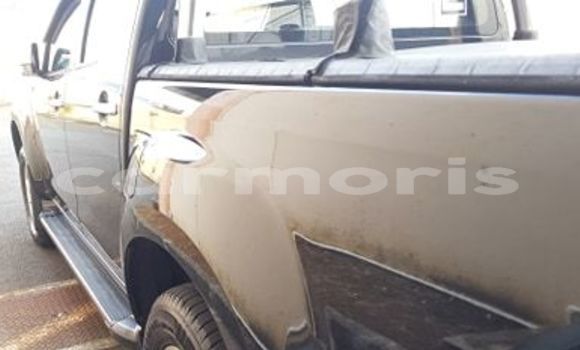 Buy Used Isuzu KB Black Car in Pailles in Moka