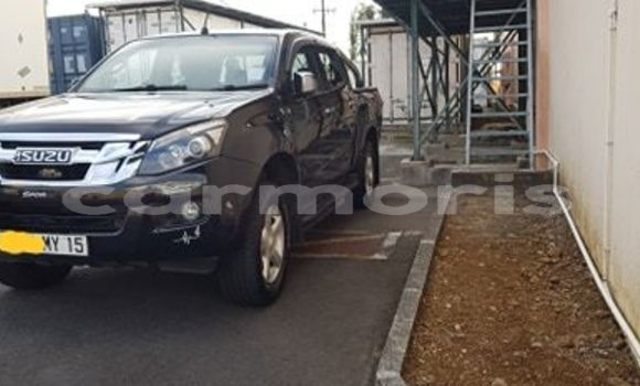 Buy Used Isuzu KB Black Car in Pailles in Moka Buy Used Isuzu KB Black Car in Pailles in Moka