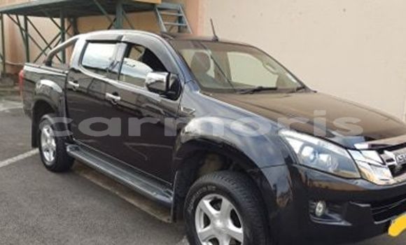 Buy Used Isuzu KB Black Car in Pailles in Moka Buy Used Isuzu KB Black Car in Pailles in Moka