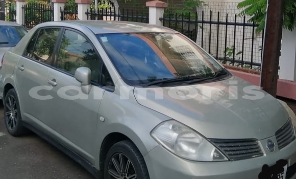 Buy Used Nissan Tiida Beige Car in Coromandel–Graviers in Rodrigues Buy Used Nissan Tiida Beige Car in Coromandel–Graviers in Rodrigues