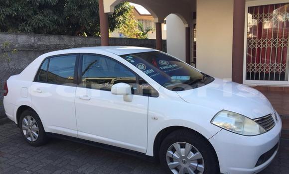 Buy Used Nissan Tiida White Car in Port Louis in Port Louis District Buy Used Nissan Tiida White Car in Port Louis in Port Louis District