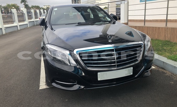 Buy Used Mercedes-Benz S–Class Black Car in Bel Air in Flacq