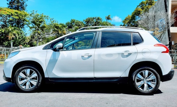 Buy Used Peugeot 2008 White Car in Beau Bassin–Rose Hill in Plaines Wilhems District Buy Used Peugeot 2008 White Car in Beau Bassin–Rose Hill in Plaines Wilhems District