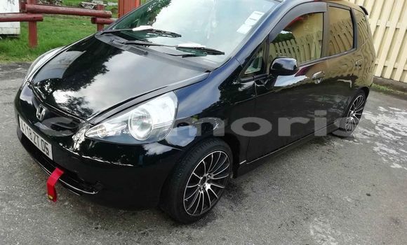 Buy Used Honda fit Black Car in Albion in Black River District Buy Used Honda fit Black Car in Albion in Black River District