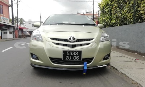 Buy Used Toyota Belta Beige Car in Albion in Black River District Buy Used Toyota Belta Beige Car in Albion in Black River District
