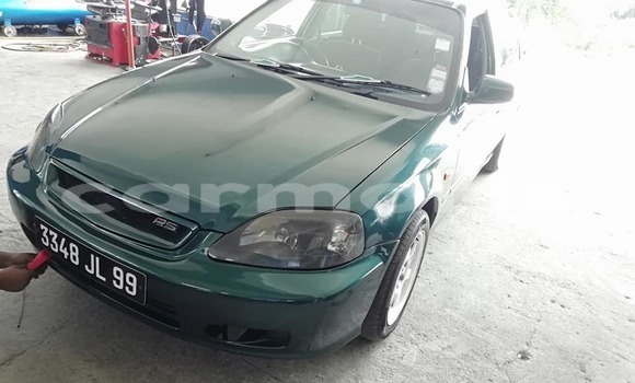 Buy Used Honda Civic Green Car in Albion in Black River District Buy Used Honda Civic Green Car in Albion in Black River District