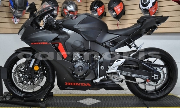 Buy Used Honda CBR 1000 RR Black Bike in Amaury in Rivière du Rempart District Buy Used Honda CBR 1000 RR Black Bike in Amaury in Rivière du Rempart District