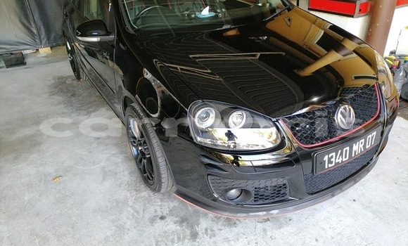 Buy Used Volkswagen Golf Black Car in Albion in Black River District Buy Used Volkswagen Golf Black Car in Albion in Black River District