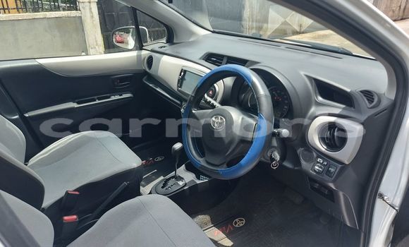 Buy Used Toyota Vitz White Car in Albion in Black River District Buy Used Toyota Vitz White Car in Albion in Black River District