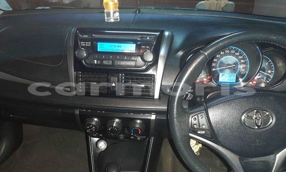 Buy Used Toyota Yaris Red Car in Albion in Black River District Buy Used Toyota Yaris Red Car in Albion in Black River District