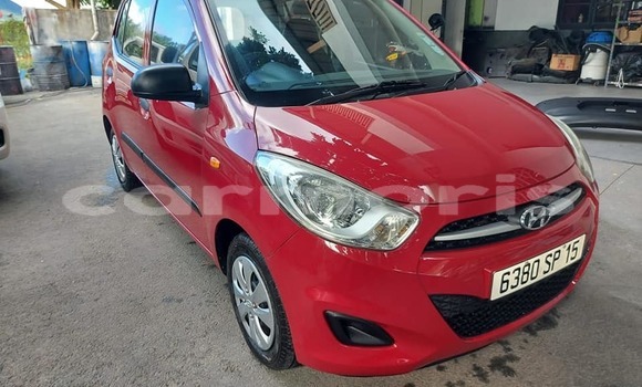 Buy Used Hyundai i10 Red Car in Albion in Black River District Buy Used Hyundai i10 Red Car in Albion in Black River District
