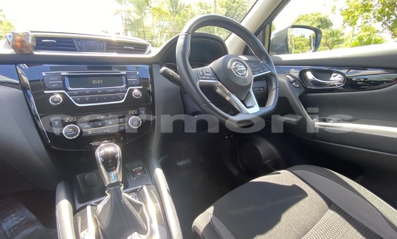 Buy Used Nissan Qashqai Blue Car in Vacoas–Phoenix in Plaines Wilhems District Buy Used Nissan Qashqai Blue Car in Vacoas–Phoenix in Plaines Wilhems District