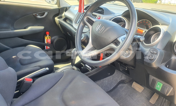 Buy Used Honda fit Black Car in Port Louis in Port Louis District Buy Used Honda fit Black Car in Port Louis in Port Louis District