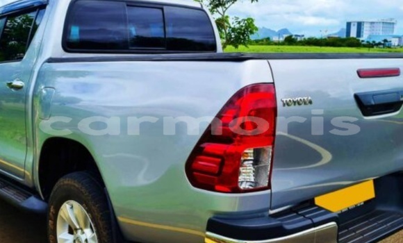 Buy Used Toyota Hiluxe Revo Silver Car in Tamarin in Black River District Buy Used Toyota Hiluxe Revo Silver Car in Tamarin in Black River District