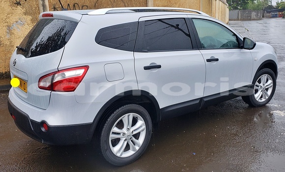 Buy Used Nissan Qashqai+2 Other Car in Triolet in Pamplempousses Buy Used Nissan Qashqai+2 Other Car in Triolet in Pamplempousses