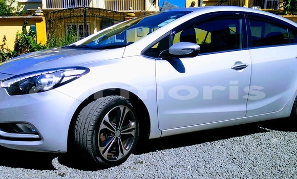 Buy Used Kia Cerato Silver Car in Quatre Bornes in Plaines Wilhems District Buy Used Kia Cerato Silver Car in Quatre Bornes in Plaines Wilhems District