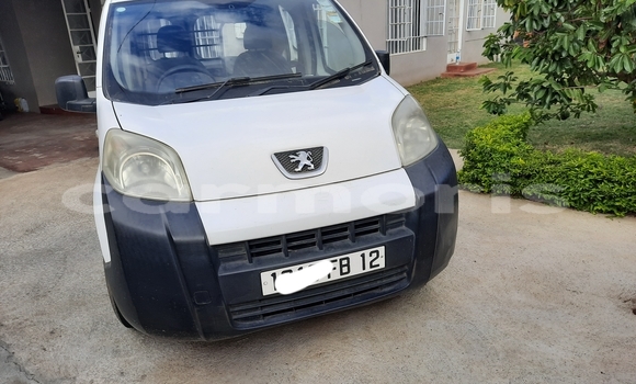Acheter Occasion Voiture Peugeot Bipper Blanc à Bambous, Black River District Acheter Occasion Voiture Peugeot Bipper Blanc à Bambous, Black River District