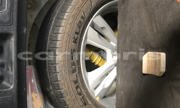 Buy Used Hyundai ix35 White Car in Tamarin in Black River District Buy Used Hyundai ix35 White Car in Tamarin in Black River District