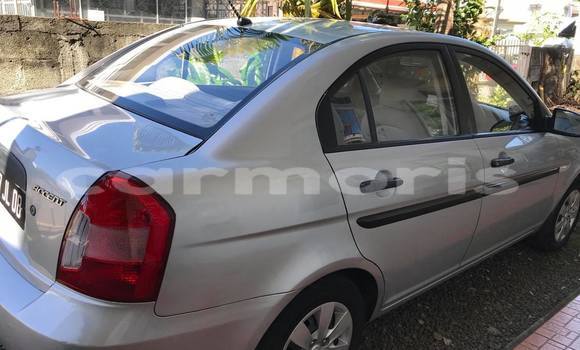 Buy Used Hyundai Accent Silver Car in Quatre Bornes in Plaines Wilhems District Buy Used Hyundai Accent Silver Car in Quatre Bornes in Plaines Wilhems District