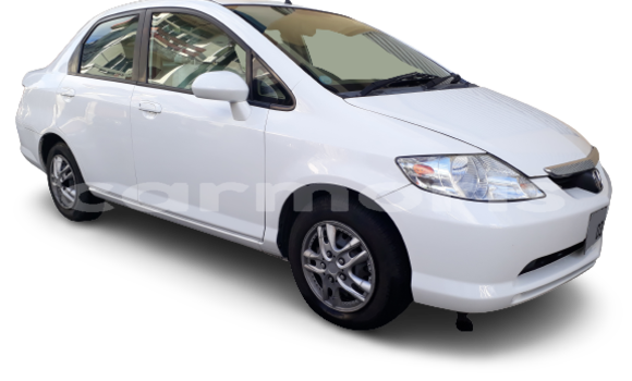 Buy Used Honda Fit Aria White Car in Port Louis in Port Louis District Buy Used Honda Fit Aria White Car in Port Louis in Port Louis District