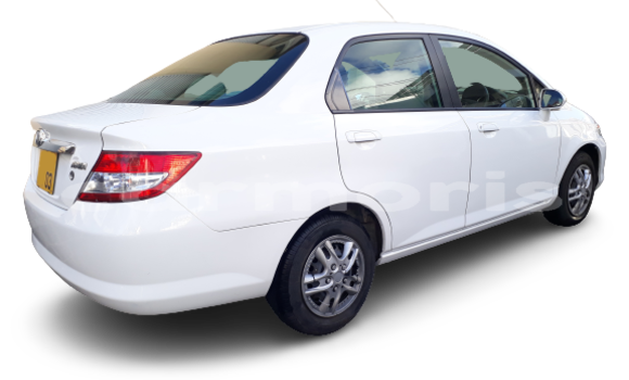 Buy Used Honda Fit Aria White Car in Port Louis in Port Louis District Buy Used Honda Fit Aria White Car in Port Louis in Port Louis District