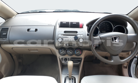 Buy Used Honda Fit Aria White Car in Port Louis in Port Louis District Buy Used Honda Fit Aria White Car in Port Louis in Port Louis District