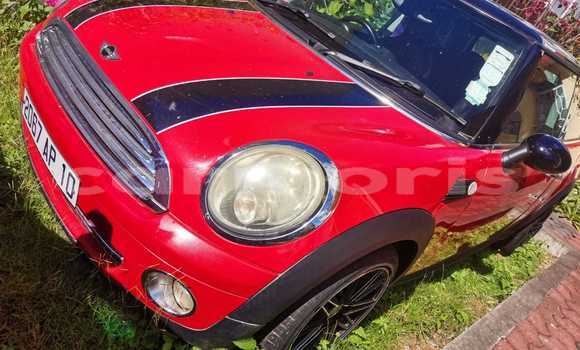 Buy Used MINI Cooper Red Car in Quatre Bornes in Plaines Wilhems District Buy Used MINI Cooper Red Car in Quatre Bornes in Plaines Wilhems District